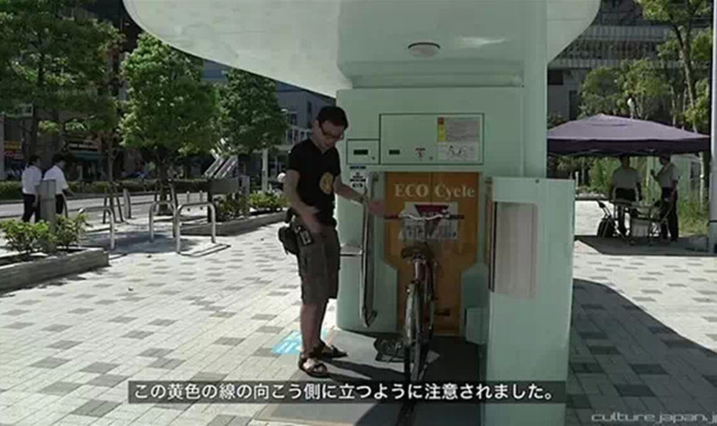 在日本馬路上，為什么看不到自行車棚？