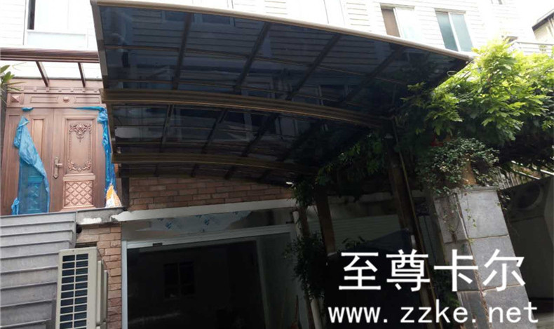 應用在棚類領域的，聚碳酸酯板到底是什么？