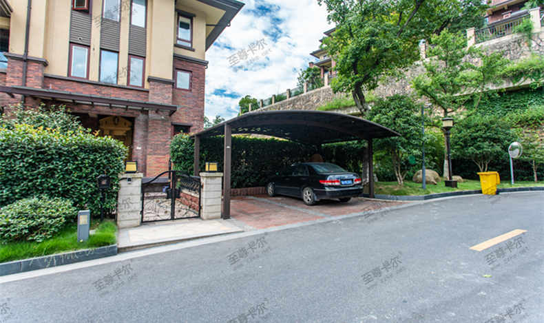 挑選一個(gè)好的雨棚需要知道這三點(diǎn)!——至尊卡爾