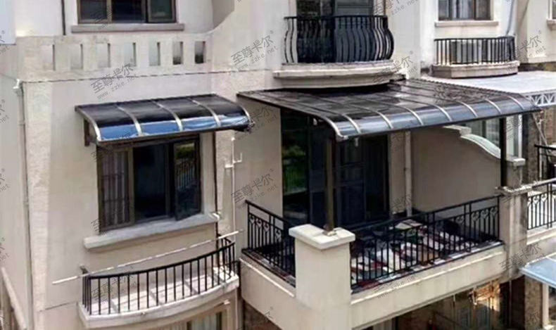 別墅陽(yáng)臺(tái)這樣裝會(huì)更加美觀！不信您看看！