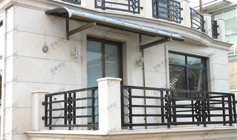 雨棚的出現，解決了煩惱方便了生活——至尊卡爾