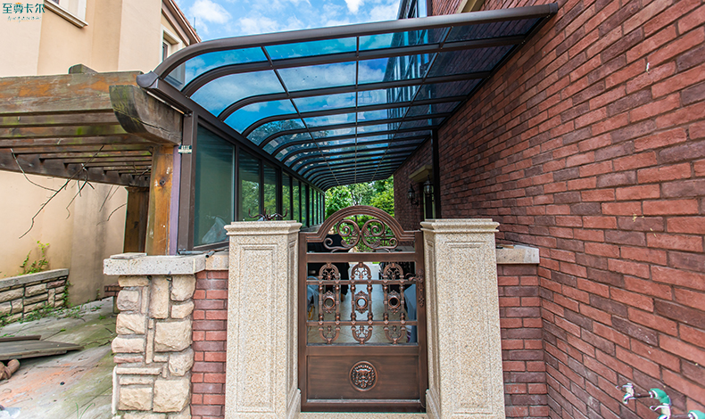 都江堰市做雨棚的廠家？遮陽(yáng)雨棚哪家好？